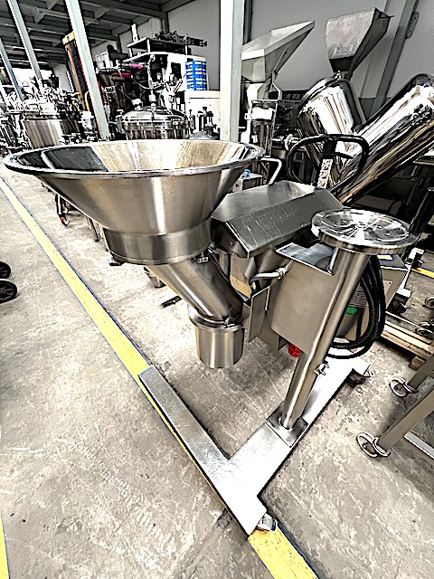 MOLINO DE PANTALLA CONICA ACERO INOXIDABLE USADOS