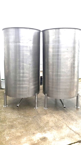 TANQUE ACERO INOXIDABLE 2.100 LITROS 