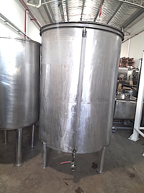TANQUE ACERO INOXIDABLE 2200 LITROS USADOS
