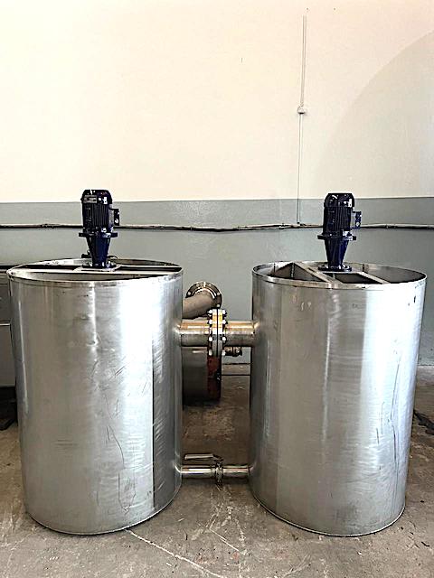 TANQUE ACERO INOXIDABLE 1.600 LITROS USADOS
