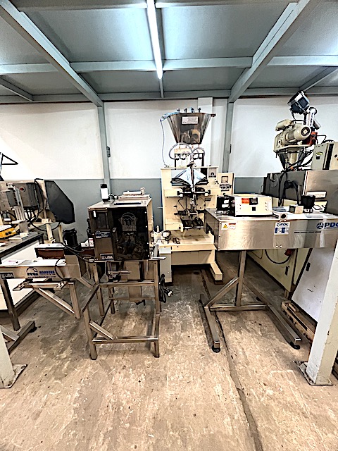 CAPSULADORA AUTOMATICA 