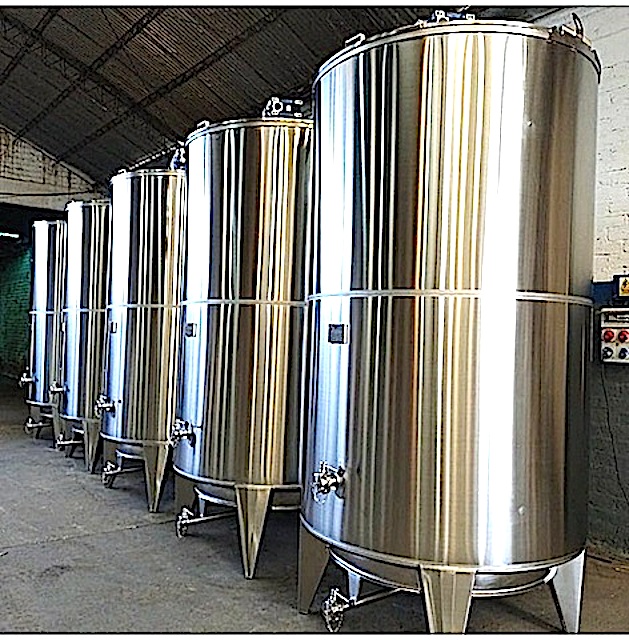TANQUE NUEVO ACERO INOXIDABLE 5000 LITROS CON AGITACION 